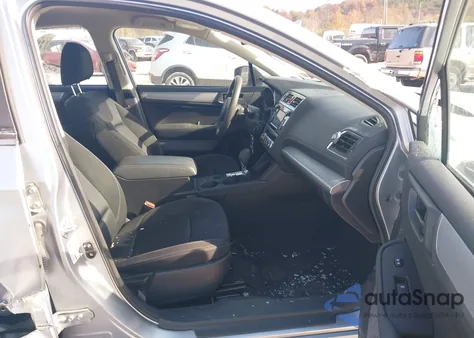 2018 Subaru Legacy 2.5I из США, поврежденный, VIN 4S3BNAB64J3017160